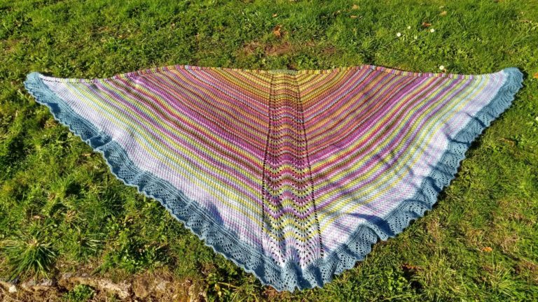 Read more about the article Moorland Faroese Shawl