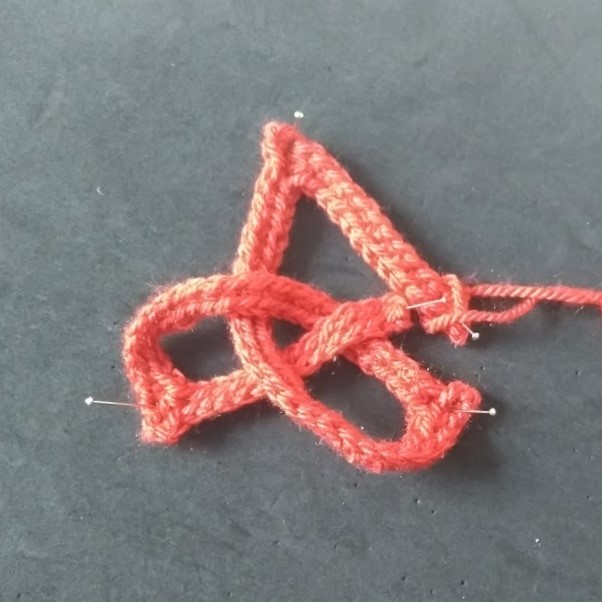 instructions for weaving celtic knot crochet motif